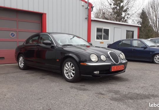 Jaguar s type v6 2.5 205cv