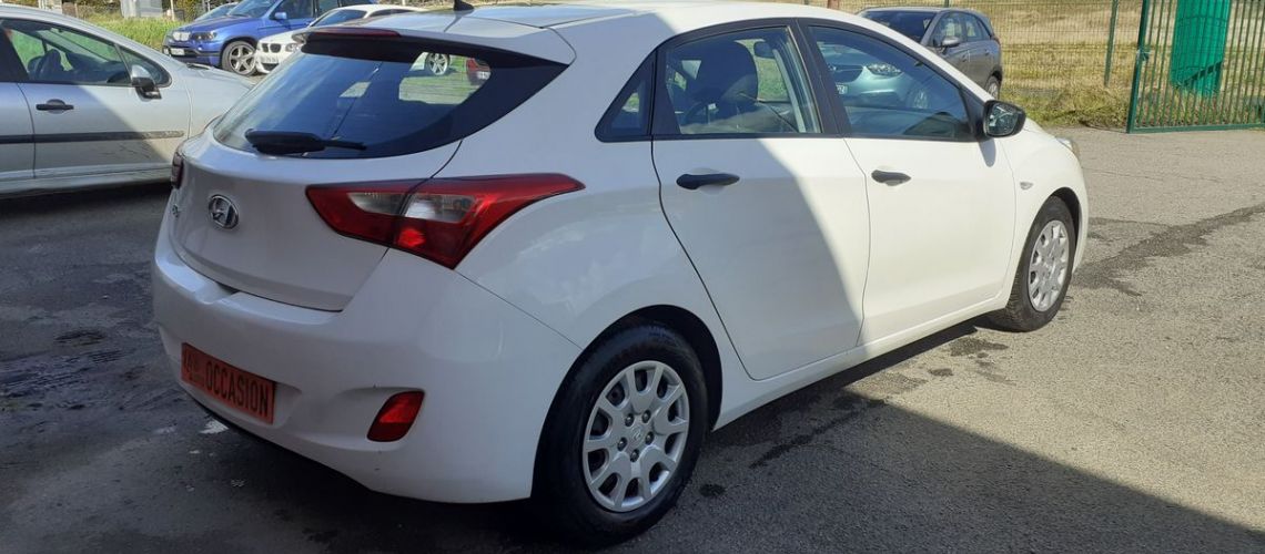 HYUNDAI I30 1.4 16V 5 PORTES