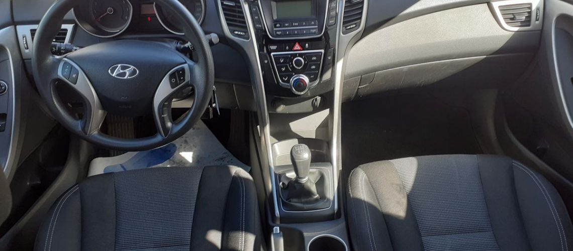 HYUNDAI I30 1.4 16V 5 PORTES
