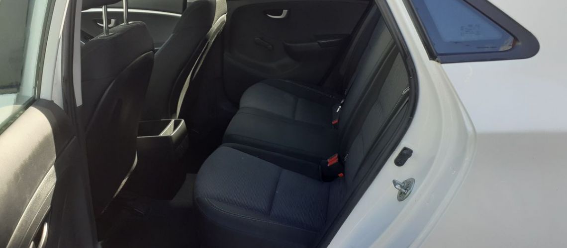HYUNDAI I30 1.4 16V 5 PORTES